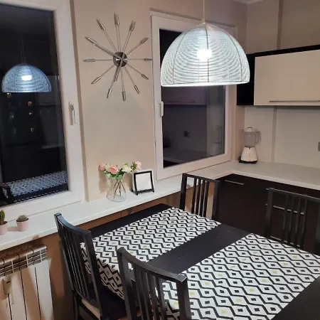 Apartament *